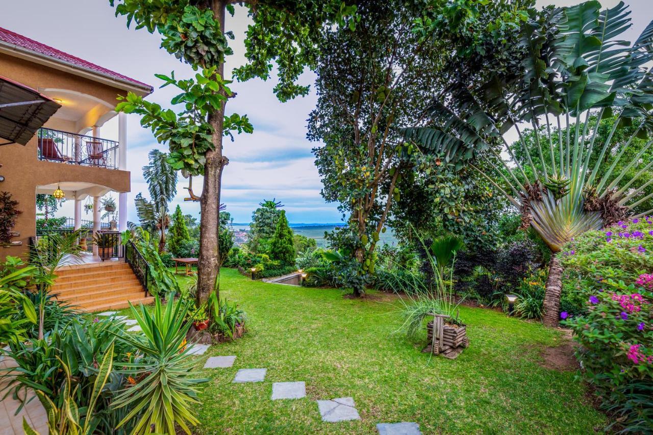 Bed and Breakfast Ewange - A Casa Mia Kampala Exteriér fotografie